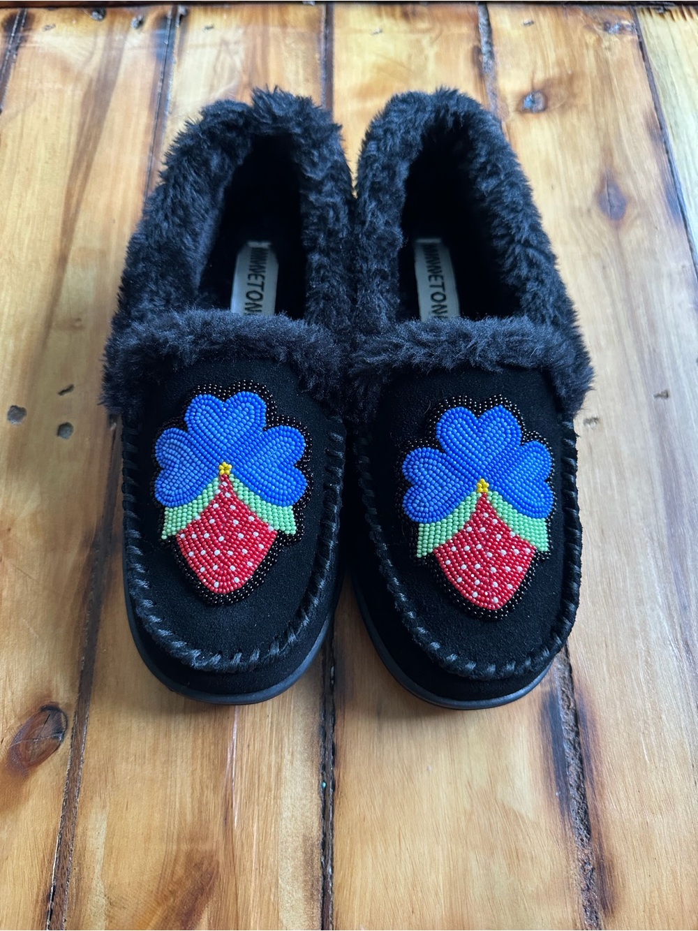 Handmade Native American slippers size 8 women’s